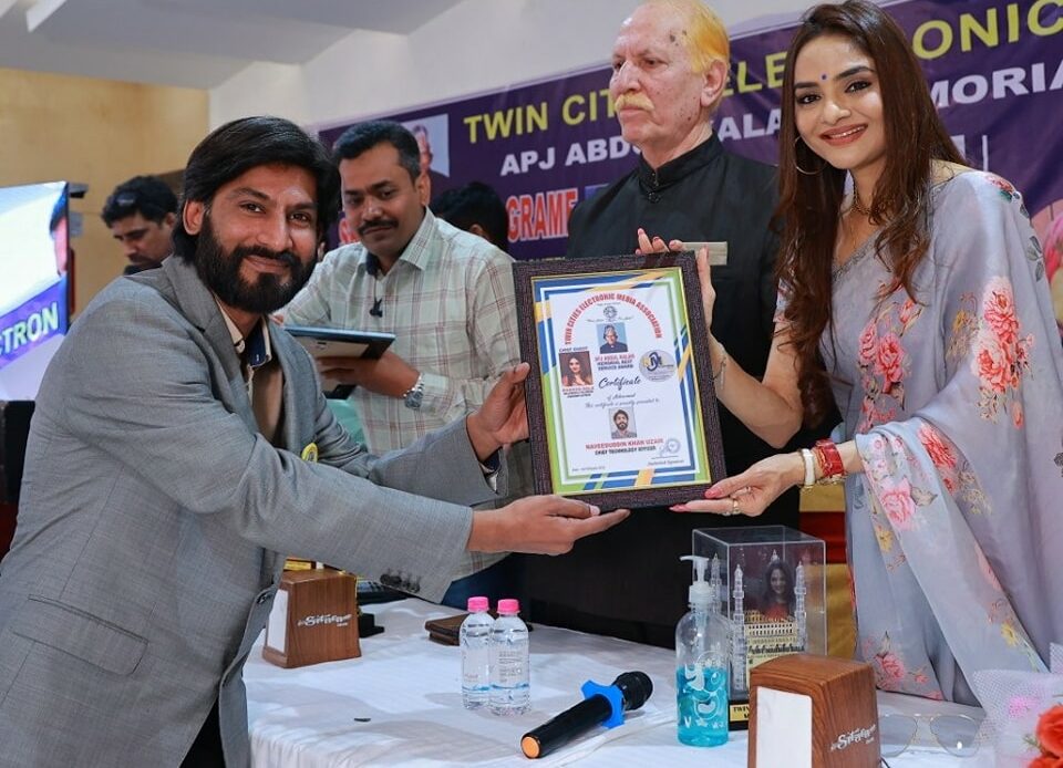 Naveed Uddin Khan Naveed Uddin Khan