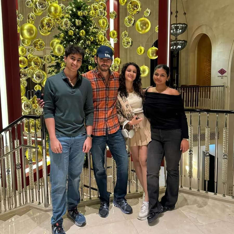 Mahesh Babu and Namrata with Gautam and Sitara pose during one of their vacations