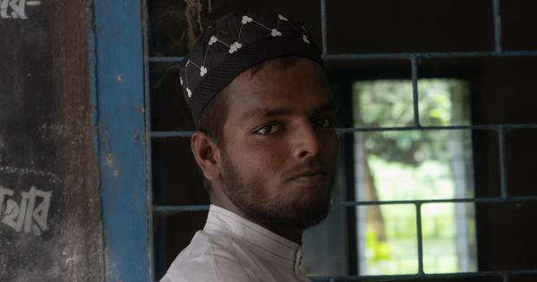 Bengali worker returns from Bangladesh Family alleges BSF tried to