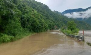 Cloudburst hits Chamoli and Rudraprayag districts several feared trapped