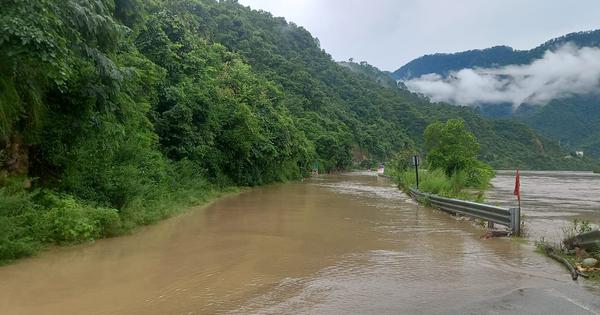 Cloudburst hits Chamoli and Rudraprayag districts several feared trapped