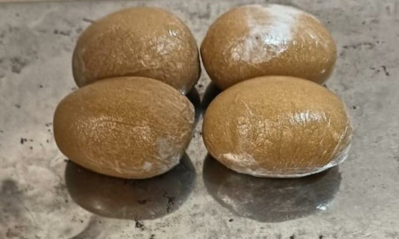 Gold worth Rs 102 cr seized at Mumbai airport passenger
