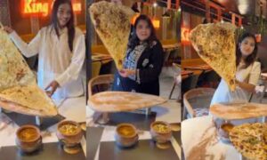Here is where you can try Indias biggest naan in