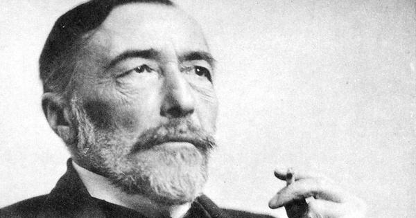 Joseph Conrads 1900 novel ‘Lord Jim sees humanitys darkness