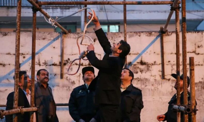 Over 800 executed in Iran in 2025 UN calls for