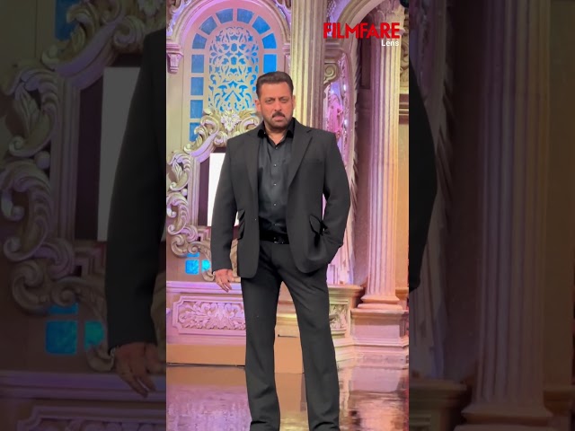 Salman Khan Looking All Dapper In A Suit