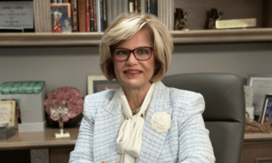1757545250 How Dr Chobanian Helps Women Reclaim the Spotlight at Every