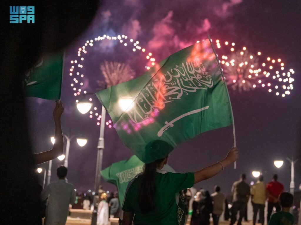 1758728695 338 Saudi Arabia marks 95th National Day with fireworks parades