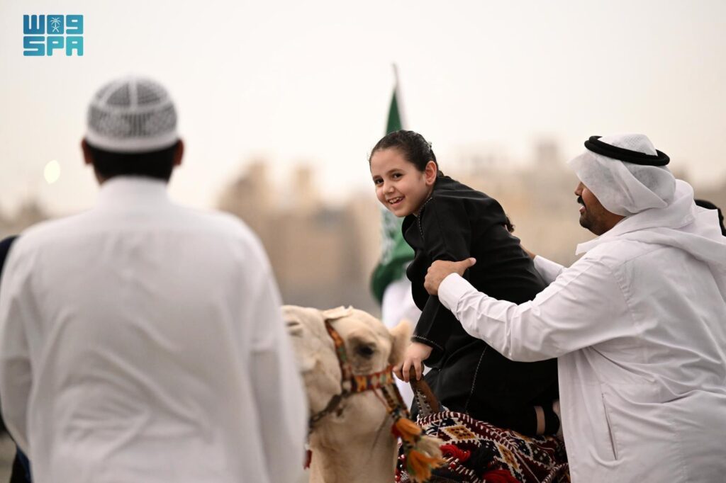 1758728695 541 Saudi Arabia marks 95th National Day with fireworks parades