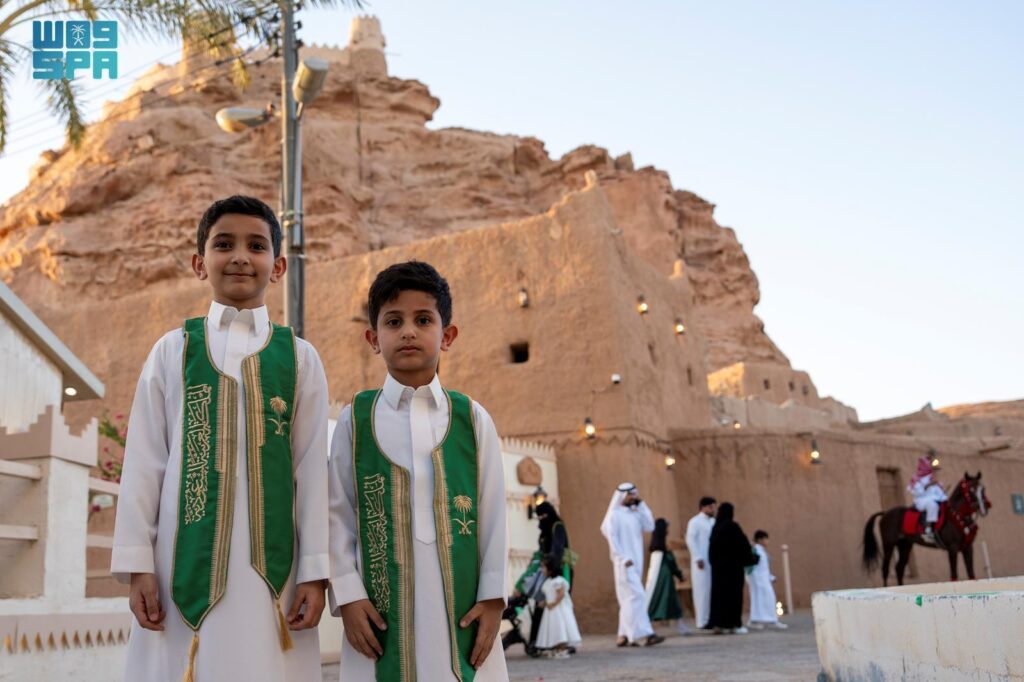 1758728696 265 Saudi Arabia marks 95th National Day with fireworks parades