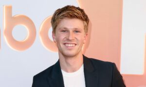 1758811495 5 Things to Know About the Late Crocodile Hunters Son