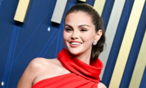 1759129927 About Her Past Dating Life Before Marriage – Hollywood Life
