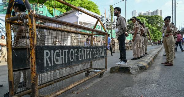 30 detained after Muslims protest ‘I love Muhammad graffiti on