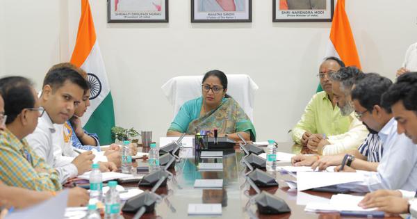 AAP questions why Delhi CMs husband attended official meeting