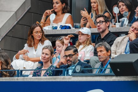 NEW YORK, NY - SEPTEMBER 07:  Emily Blunt and John Krasinski and their daughters attend the Men's Singles Final on Day 15 of the 2025 US Open Tennis Championships at the USTA Billie Jean King National Tennis Center on September 07, 2025 in Flushing Meadows, Queens, New York City.  (Photo by XNY/Star Max/GC Images)