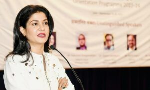 Court directs case to be filed against ‘Aaj Tak anchor