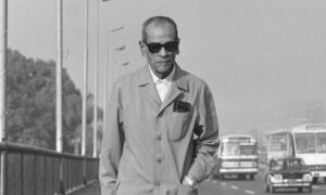 Egyptian Nobel laureate Naguib Mahfouz dreams of political freedom and