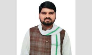 Gujarat High Court grants bail to AAP MLA in attempt