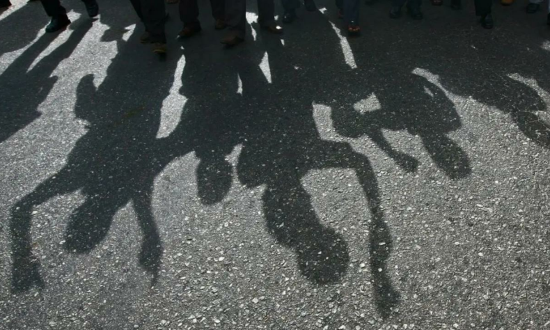 Hawker beaten up by MNS workers in Badlapur for insulting
