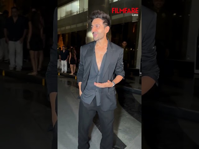 KartikAaryan aces the all black ensemble as he was spotted looking