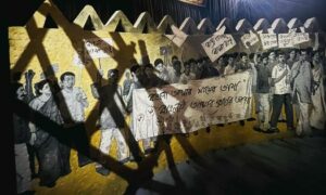Kolokata Puja pandals respond to Bengali speakers being targetted across