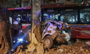Kurla bus accident Court discharges executives of two private firms