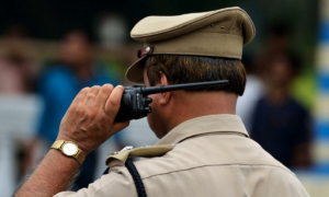 Maharashtra Four prisoners attack cop on court premises in Thane