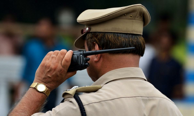 Maharashtra Four prisoners attack cop on court premises in Thane