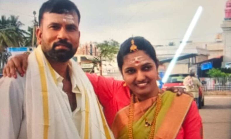 Man stabs wife 11 times at bus stand surrenders