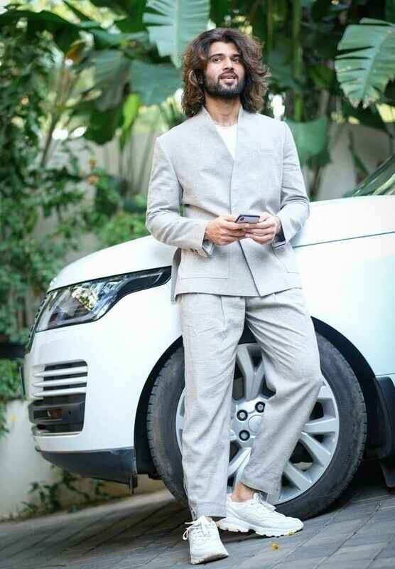 Vijay Deverakonda images