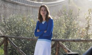 1759356844 5 Things About the Actress Playing Amanda Knox – Hollywood