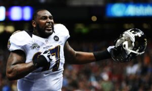 1759605718 How Did the Ravens Player Die at 39 – Hollywood
