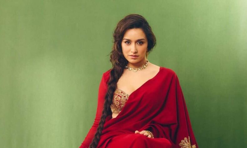 1759643882 This is what Shraddha Kapoor has to ask ChatGPT