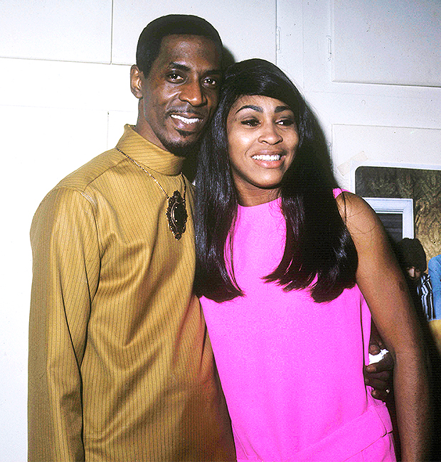 1759693556 717 Everything to Know About the Singers 4 Children – Hollywood