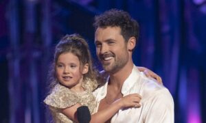 1760539020 Meet His Brothers Zac Henry Sister Olivia –