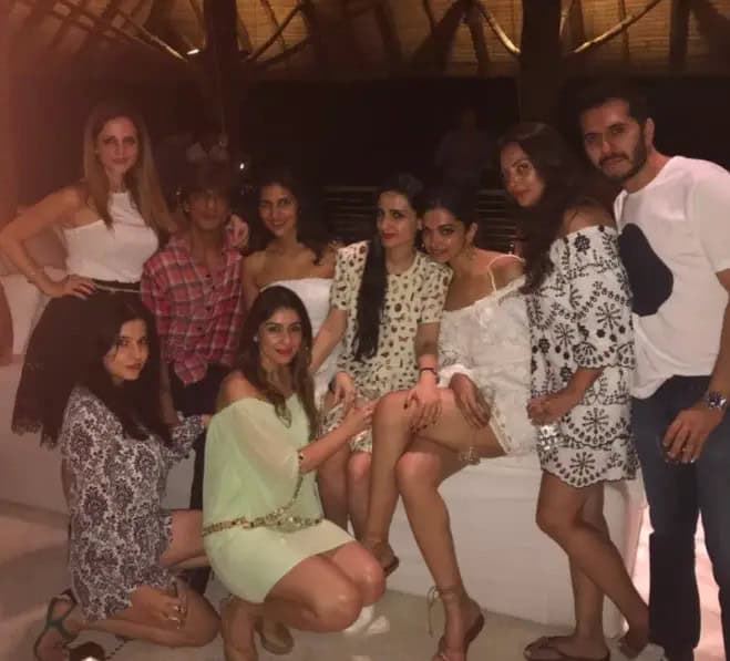 1761818174 706 Inside SRKs lavish farmhouse where he will celebrate his birthday