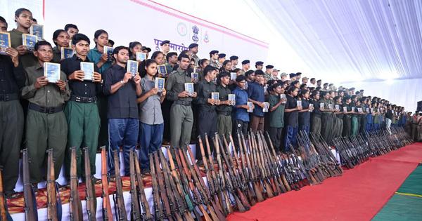 210 Maoists surrender in Bastar
