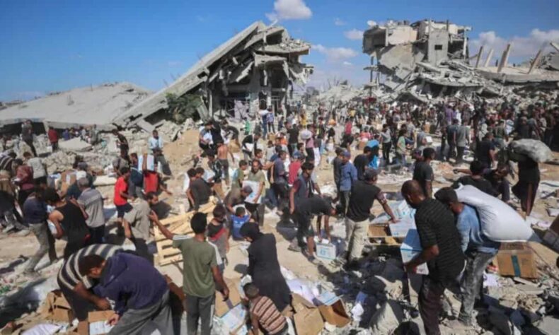 A day after ceasefire announcement Israeli forces kill 5 Palestinians
