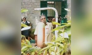 Bengaluru Bishop Cottons peon clocks off after 38 years