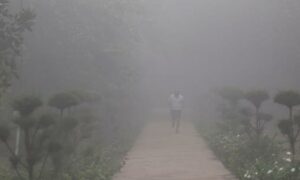 Delhi AQI remains ‘very poor following Diwali festivities