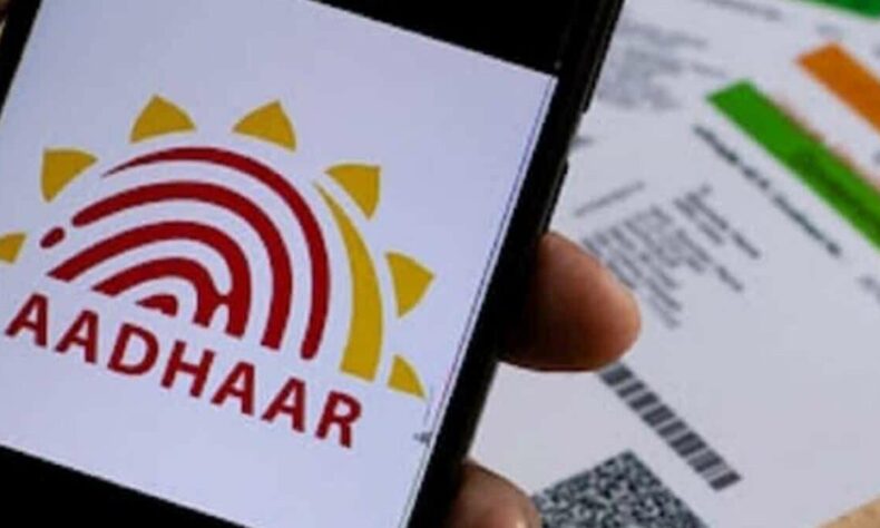 ECI officials clear doubts raised by BLOs on Aadhaar