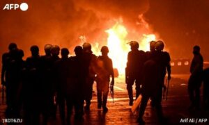 Pakistan 11 killed in police firing during anti Israel march