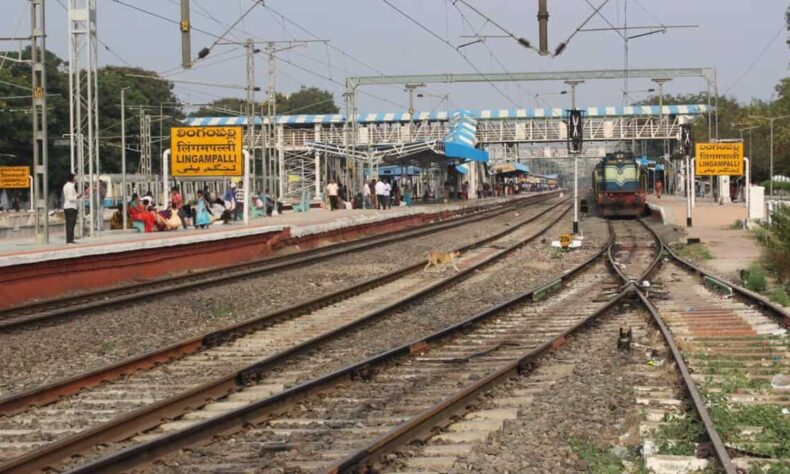 SCR operates over 1k special services to handle festive rush