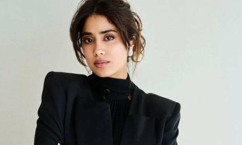 janhvikapoor1761223124