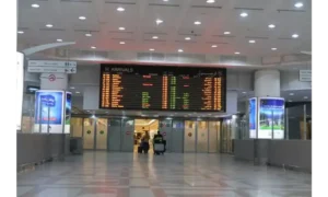 1762685549 Kuwait flights back on schedule after fog disruption.webp