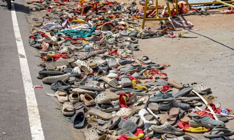 1762725810 Ambulance drivers appear before CBI for questioning