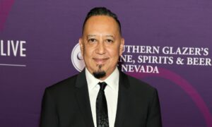 1762958566 5 Things About Jimmy Kimmels Friend Bandleader – Hollywood