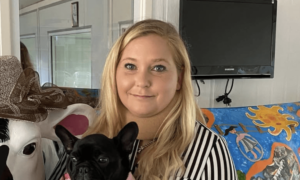 1763104964 Learn About Her Family – Hollywood Life