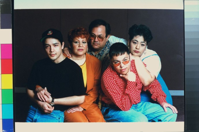 (L-R) Family of late tejano singer Selena who was shot by her former fan club pres. Yolanda Saldivar: husband Chris Perez, parents Marcela & Abraham Quintanilla, & siblings A.B. & Suzette. (Photo by Barbara Laing/Getty Images)