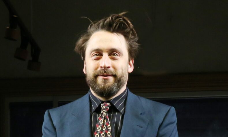 1763653842 Meet the Stars – Hollywood Life